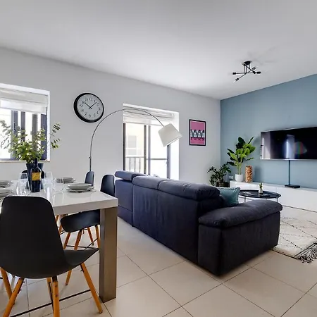 Seaside Bliss - 3br *