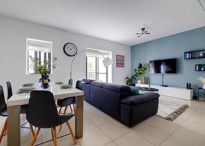 Seaside Bliss - 3br *