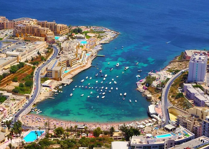 Seaside Bliss - 3br *