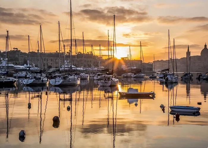 Apartament Seaside Bliss - 3br Sliema